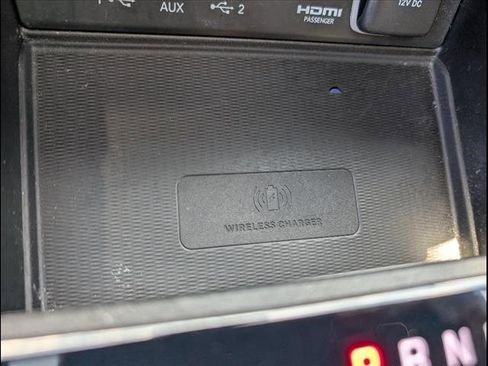 Used 2023 Jeep Grand Cherokee L Overland w/ Advanced Protech Group III image 24