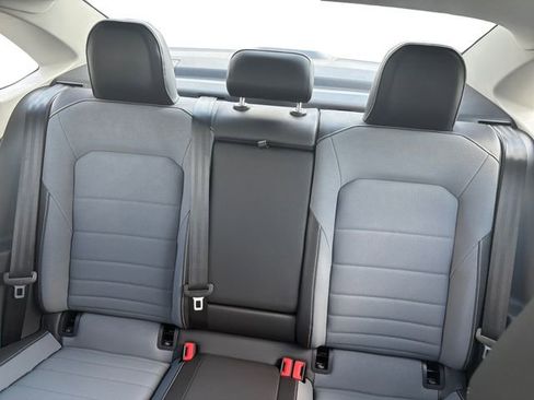New 2026 Volkswagen Jetta SE FWD image 13