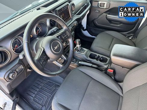 Used 2021 Jeep Wrangler Unlimited Sport image 4