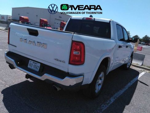 Used 2025 RAM 1500 Big Horn AWD/4WD image 2