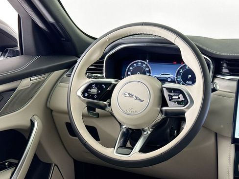 Used 2025 Jaguar F-PACE R-Dynamic S image 20