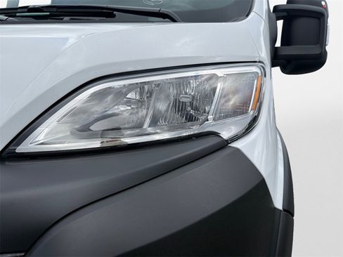 New 2026 RAM ProMaster 3500 w/ Premium Convenience Group image 22