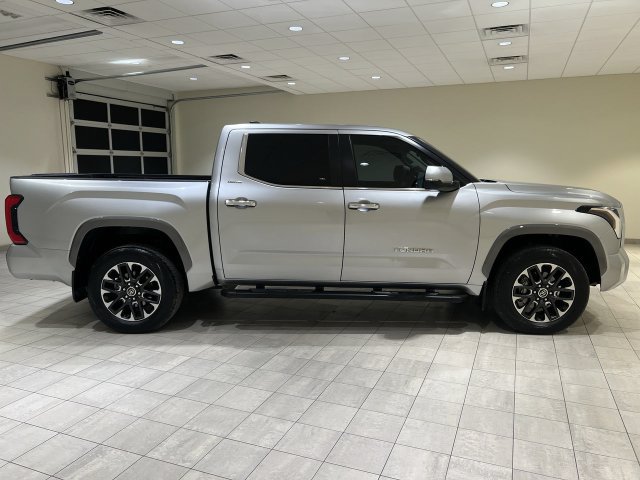 Used 2024 Toyota Tundra Limited w/ Power Package AWD/4WD image 6