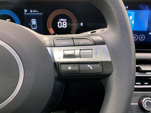 Certified 2025 Hyundai Santa Cruz SE image 20