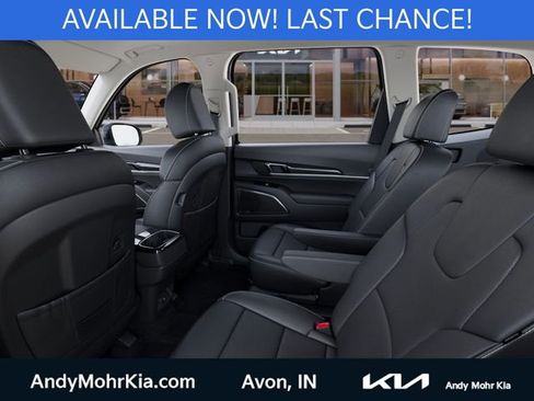 New 2025 Kia Telluride S image 18