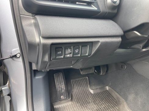 Used 2022 Subaru Outback Premium AWD/4WD image 21