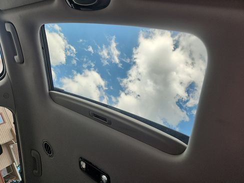 Used 2022 Hyundai Palisade SEL w/ 8P Bench Seat Package image 14