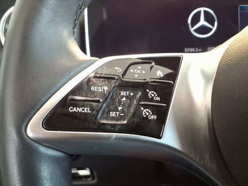 Used 2023 Mercedes-Benz C 300 4MATIC Sedan image 15