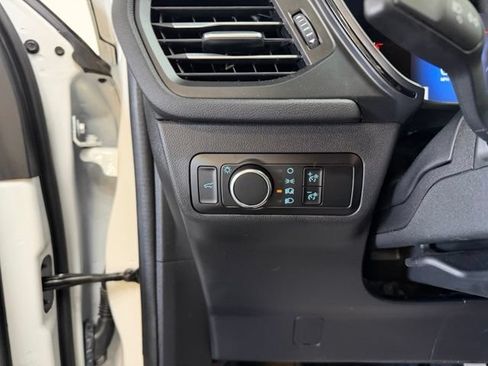 Used 2024 Ford Escape ST-Line w/ Tech Pack #1 FWD image 23