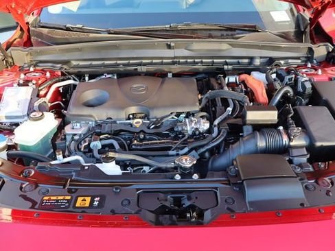 Used 2025 MAZDA CX-50 AWD 2.5 Hybrid w/ Premium Pkg image 21