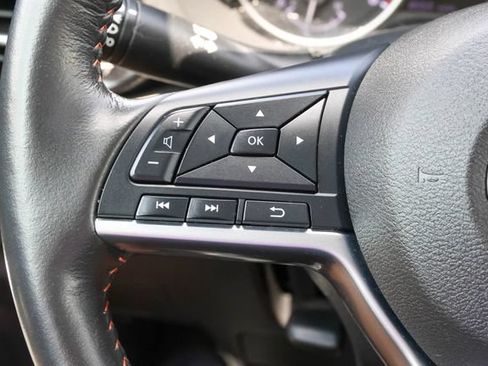 Used 2024 Nissan Sentra SR w/ SR Premium Package FWD image 26