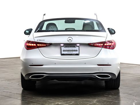 Used 2024 Mercedes-Benz C 300 Sedan image 5