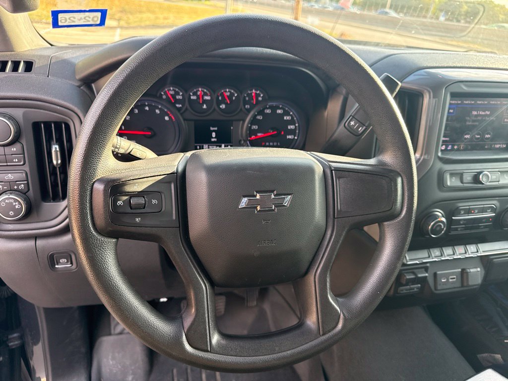Used 2021 Chevrolet Silverado 1500 Custom Trail Boss w/ LPO, Dark Essentials Package AWD/4WD image 17