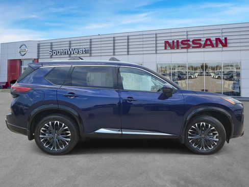 New 2026 Nissan Rogue Platinum w/ Platinum Premium Package AWD/4WD image 4