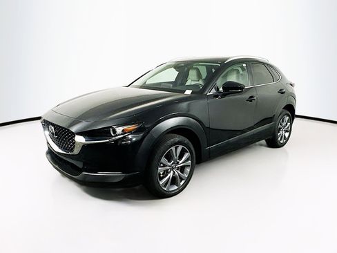 Used 2025 MAZDA CX-30 AWD 2.5 S w/ Preferred Package image 3