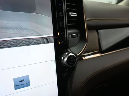 New 2025 RAM 1500 Limited image 21