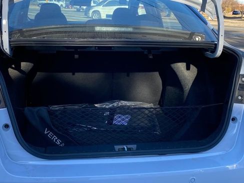 New 2025 Nissan Versa SR w/ Trunk Package image 20