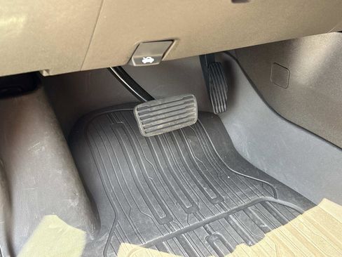 Used 2025 GMC Yukon XL Elevation w/ Technology Package AWD/4WD image 19