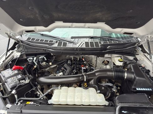 Certified 2025 Ford F150 Lariat image 36