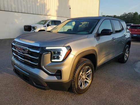 New 2026 GMC Terrain Elevation FWD image 3
