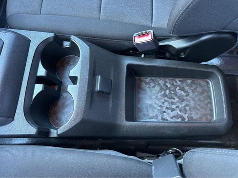 Used 2023 Chevrolet Colorado W/T image 28