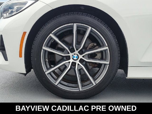 Used 2020 BMW 330i Sedan w/ Convenience Package RWD image 9