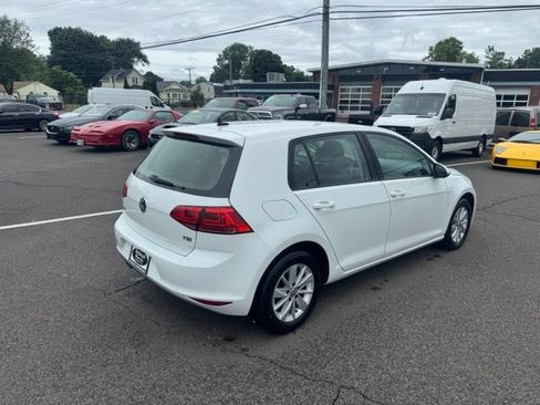 Used 2016 Volkswagen Golf S FWD image 5