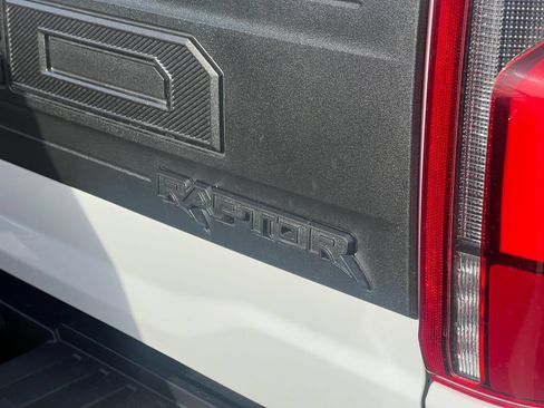 Used 2026 Ford F150 Raptor AWD/4WD image 30