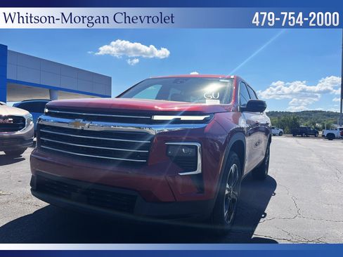 New 2027 Chevrolet Traverse LT w/ Sun and Wheel Package FWD image 2