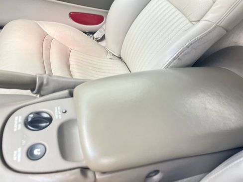 Used 2003 Chevrolet Corvette Convertible w/ Preferred Equipment Group1 RWD image 23
