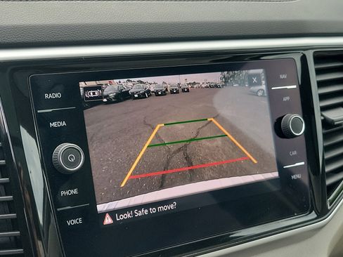 Used 2021 Volkswagen Atlas SEL image 19