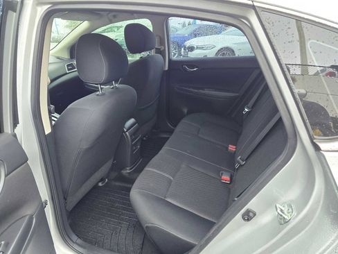 Used 2018 Nissan Sentra S image 19