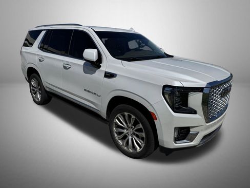 Used 2022 GMC Yukon Denali w/ Max Trailering Package AWD/4WD image 2