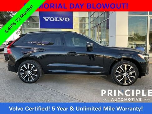 Certified 2023 Volvo XC60 B5 Plus FWD image 7