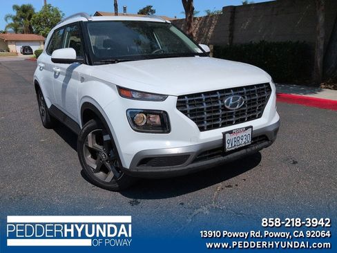 Certified 2026 Hyundai Venue SEL FWD image 1