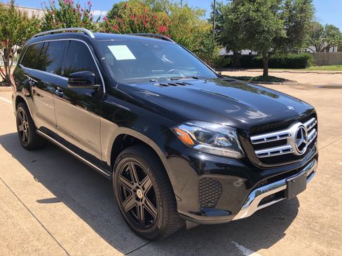 Used 2019 Mercedes-Benz GLS 450 4MATIC image 4