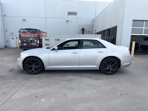Used 2021 Chrysler 300 S image 3