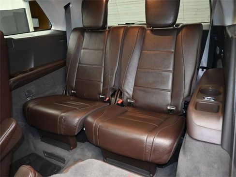 Used 2020 Mercedes-Benz GLS 580 4MATIC w/ Off-Road Package image 16