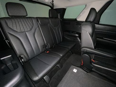 Used 2023 Hyundai Palisade Limited w/ Cargo Package AWD/4WD image 24