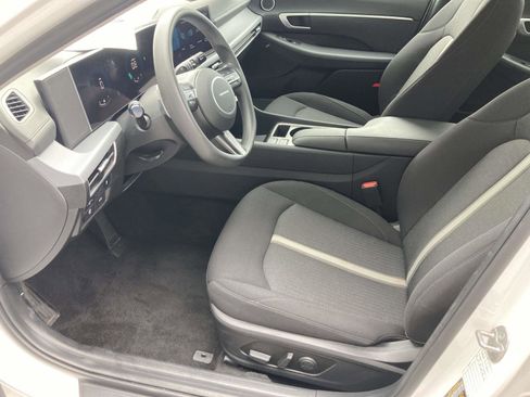 Used 2025 Hyundai Sonata SEL FWD image 19