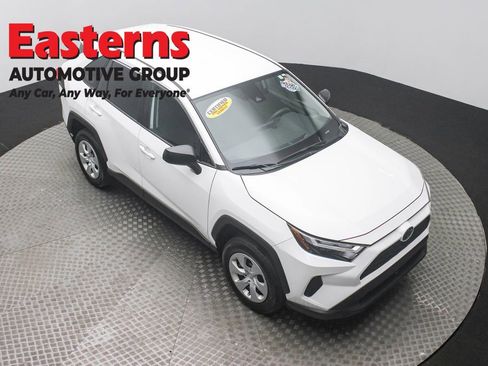 Used 2024 Toyota RAV4 LE image 4
