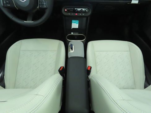 New 2026 MINI Cooper S image 18