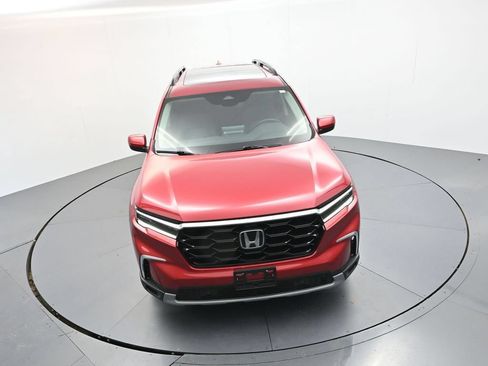 Used 2025 Honda Pilot Touring image 25
