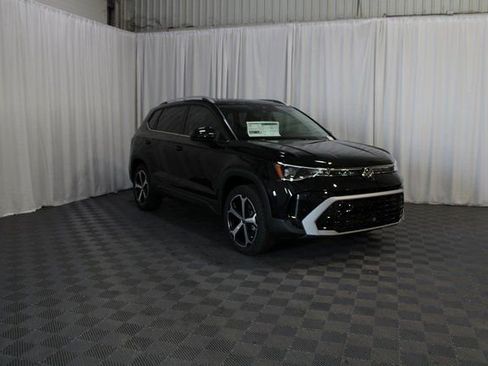 New 2025 Volkswagen Taos SEL AWD/4WD image 29