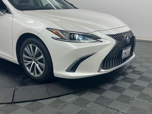 Used 2021 Lexus ES 350 w/ Accessory Package FWD image 9