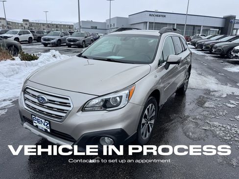 Used 2017 Subaru Outback 2.5i Limited image 7