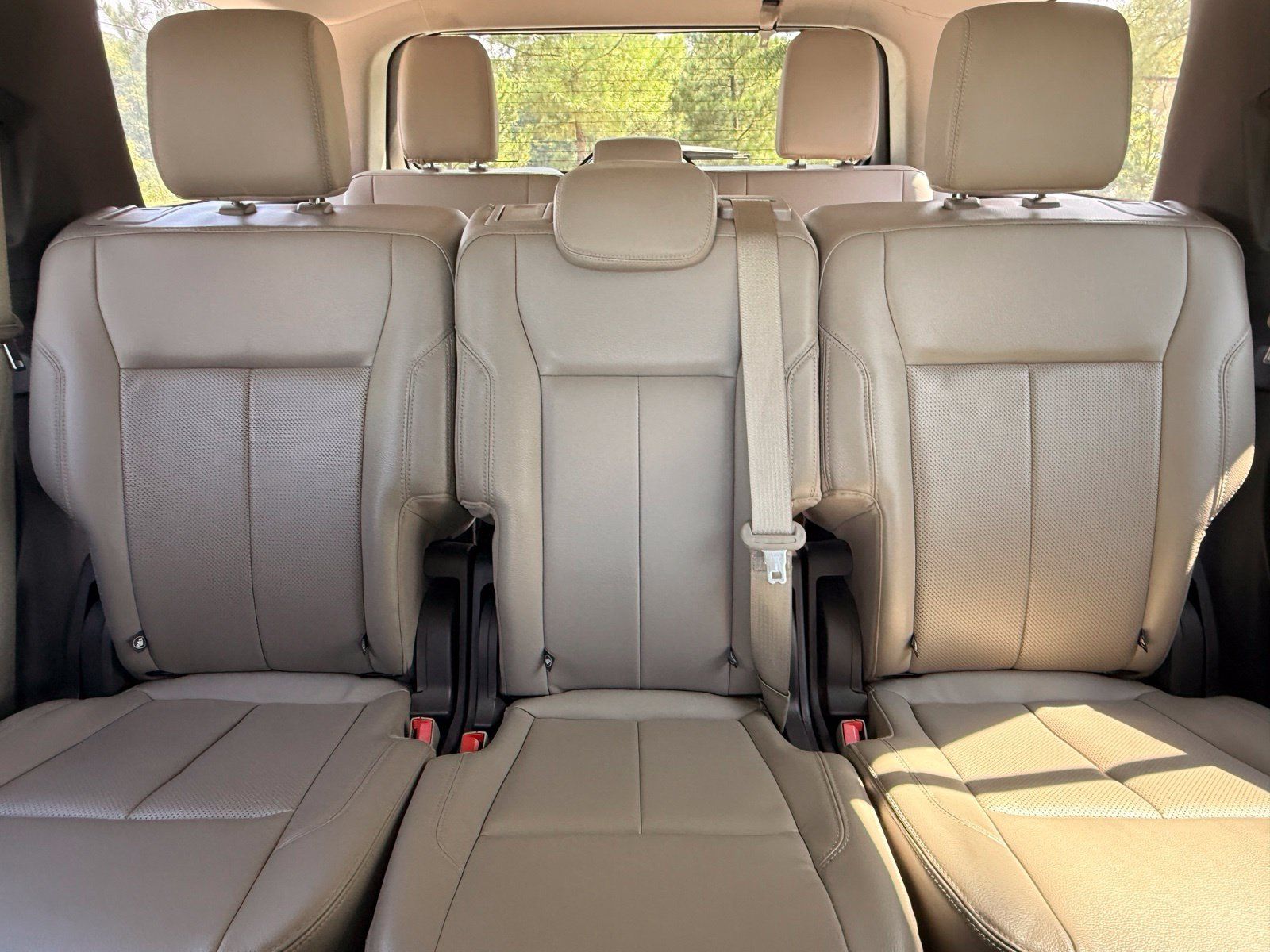 Used 2021 Ford Expedition XLT RWD image 40