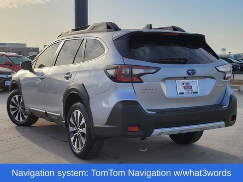 Certified 2025 Subaru Outback Limited image 3