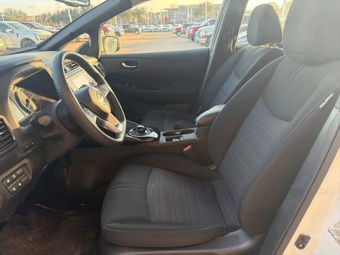Used 2024 Nissan Leaf SV Plus image 7