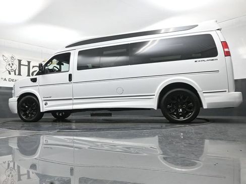 New 2026 Chevrolet Express 2500 Extended w/ Driver Convenience Package RWD image 42